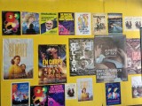 Filmplakate überall