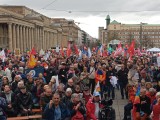 Blick von der Bühne, Schlossplatz, Stuttgart, 4. April 2026, Foto: Sergej Perelman